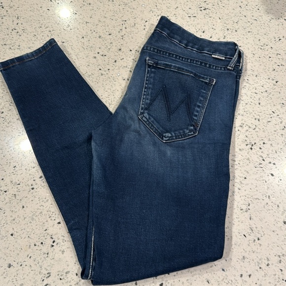 MOTHER The Looker in Body Electric - Picture 12 of 16